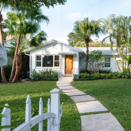 Image 1 - 207 Miraflores Drive, Palm Beach, Palm Beach County, FL 33480, USA - House for rent