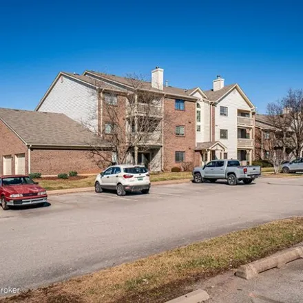 Buy this 2 bed condo on 8506 Ambrosse Lane in Louisville, KY 40299
