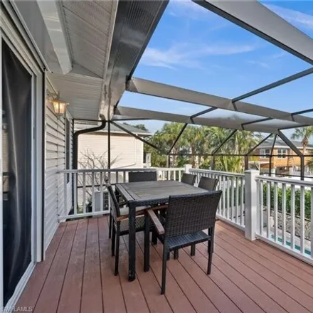 Image 9 - 21083 Saint Peters Drive, Fort Myers Beach, Lee County, FL 33931, USA - House for sale