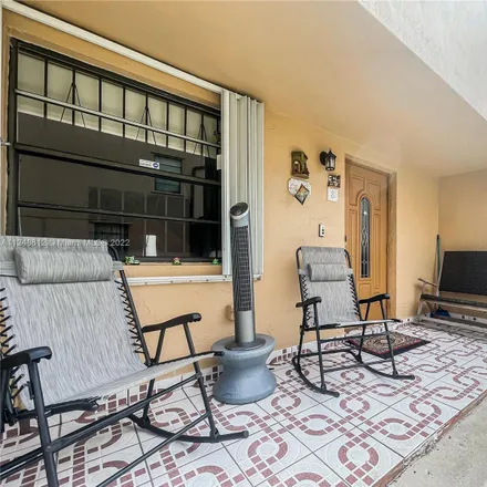 Image 4 - 3901 Southwest 99th Avenue, Olympia Heights, Miami-Dade County, FL 33165, USA - Condo for sale