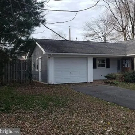 Rent this 4 bed house on 67 Pennant Lane in Franklin Park, Willingboro Township