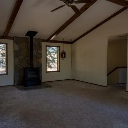 Image 4 - 12629 Cresthaven Drive, Groveland, Tuolumne County, CA 95321, USA - House for sale