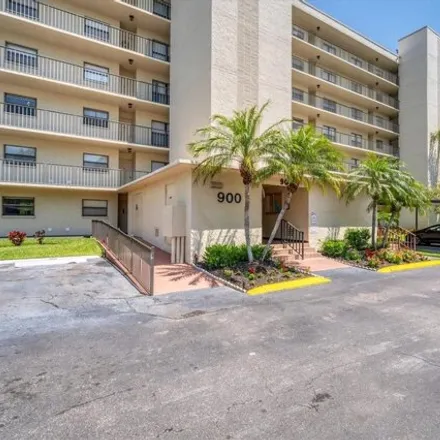 Buy this 2 bed condo on Freedom Boat Club - Cove Cay in 1300 Cove Cay Drive, Clearwater