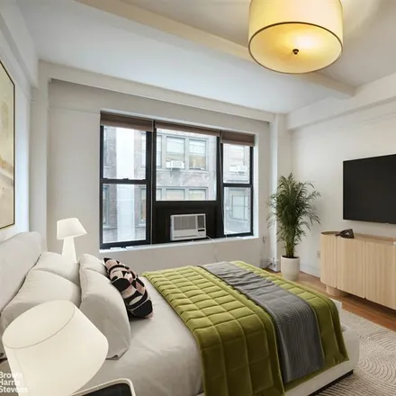 Image 2 - 111 EAST 88TH STREET 8D in New York - Apartment for sale
