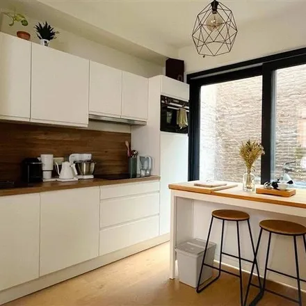 Rent this 2 bed apartment on Kromme Elleboogstraat 7 in 2800 Mechelen, Belgium