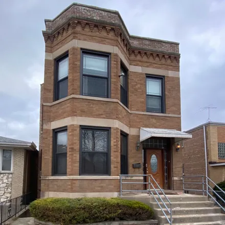 Rent this 5 bed apartment on 3232 South Wallace Street in Chicago, IL 60616