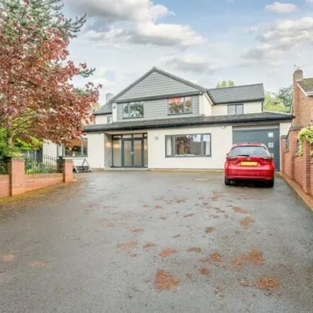 Buy this 6 bed house on Appleton Avenue in Stourbridge, DY8 2PE