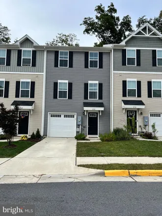Rent this 3 bed townhouse on Sage Road in Fauquier County, VA 22643