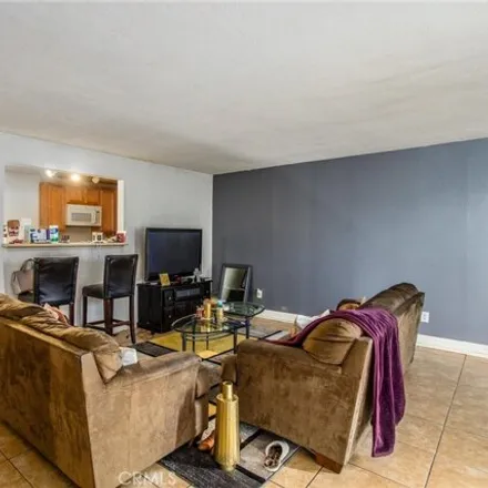 Image 5 - Las Colinas Apartments, 3250 Panorama Road, Riverside, CA 92506, USA - Condo for sale