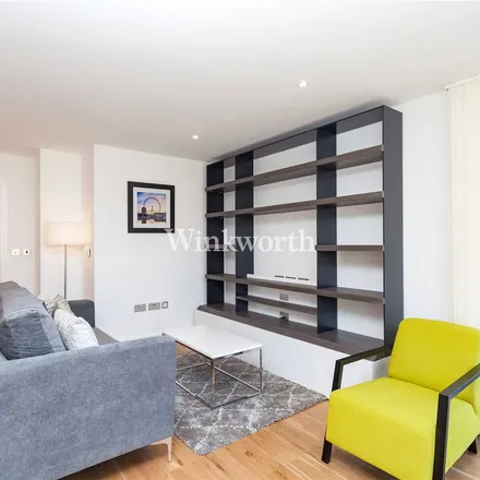 Image 2 - Silverworks Close, London, NW9 0DW, United Kingdom - Apartment for rent
