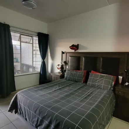 Image 9 - Vaalbos Street, Ekurhuleni Ward 94, Gauteng, 3521, South Africa - Apartment for rent
