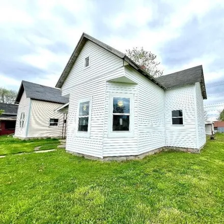 Image 4 - 319 East 16th Street, Marion, IN 46953, USA - House for sale