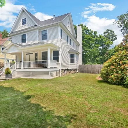Rent this 6 bed house on 32 Highview Avenue in Greenwich, CT 06870