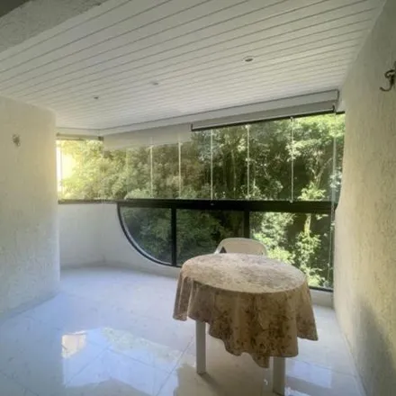 Rent this 3 bed apartment on Rua Cubatão in Pitangueiras, Guarujá - SP
