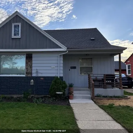 Buy this 3 bed house on 3361 North 97th Place in Milwaukee, WI 53222