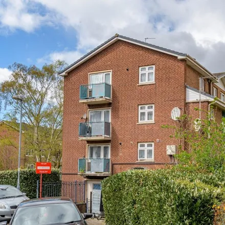 Rent this 3 bed townhouse on Teviot Tower in Mosborough Crescent, Aston