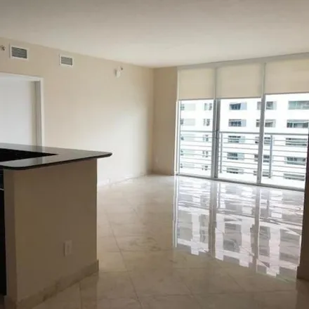 Image 8 - One Miami East Tower, 205 Biscayne Boulevard, Miami, FL 33131, USA - Condo for rent