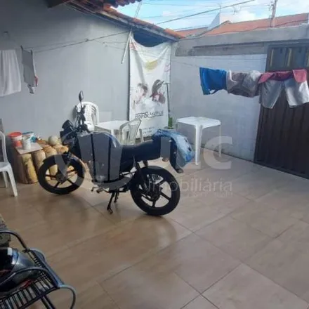 Buy this 3 bed house on Rua Áurea Costa in Farolândia, Aracaju - SE