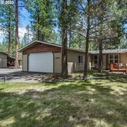 Image 1 - 15176 Ponderosa Loop, Deschutes County, OR 97739, USA - Apartment for sale