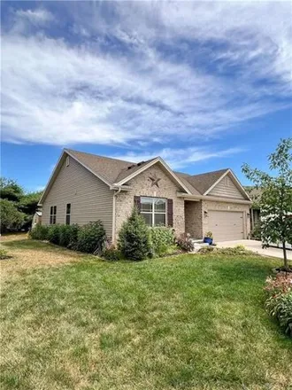 Image 2 - 110 Silver Oak Ct, Carlisle, Ohio, 45005 - House for sale