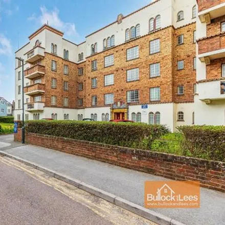 Image 2 - San Remo Towers, Sea Road, Bournemouth, BH5 1DL, United Kingdom - Apartment for sale