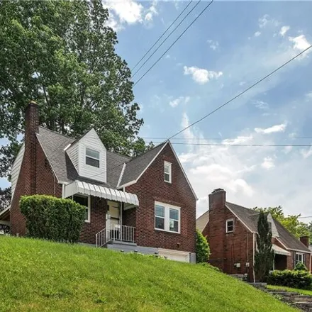 Image 3 - 114 E Manilla Ave, Pittsburgh, Pennsylvania, 15220 - House for sale