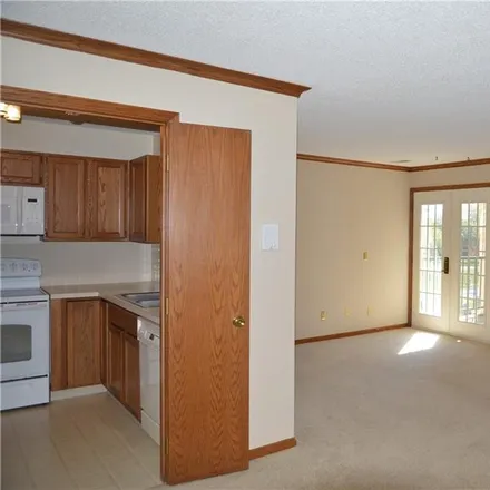 Image 8 - 4900 Pleasant Street, West Des Moines, IA 50266, USA - Condo for sale