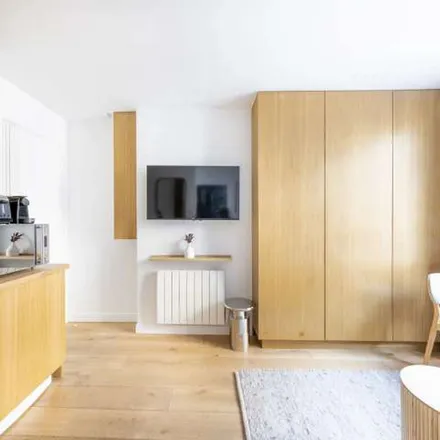Rent this 1 bed apartment on 10 Rue Rennequin in 75017 Paris, France