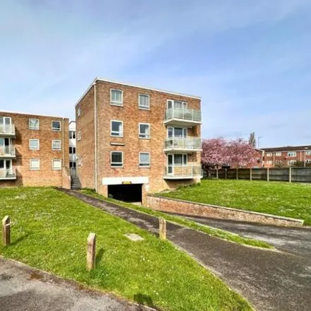 Rent this 2 bed apartment on Curlew Road in Christchurch, BH23 4DB