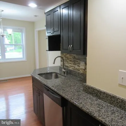 Image 8 - 9871 Lakepointe Drive, Burke, VA 22015, USA - Townhouse for rent