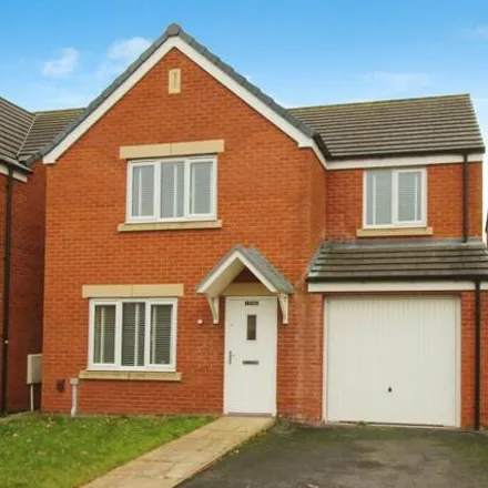 Buy this 4 bed house on Goldcrest Road in Melling Mount, L31 1LW