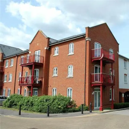 Image 1 - Coxhill Way, Aylesbury, HP21 8FH, United Kingdom - Room for rent