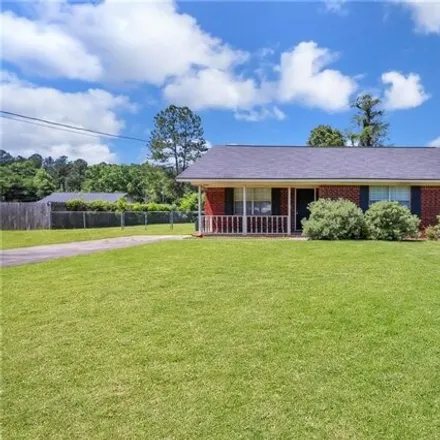 Buy this 3 bed house on 314 Jefferson Circle in Long County, GA 31301