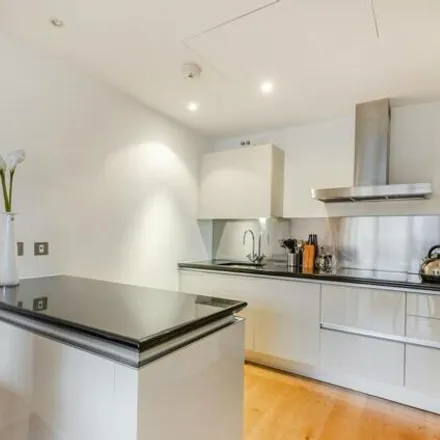 Image 4 - Lister House, Gatliff Road, London, SW1W 8BE, United Kingdom - Apartment for rent