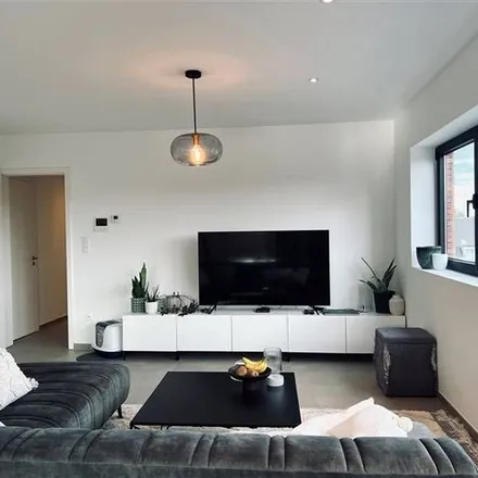 Rent this 2 bed apartment on Hemelrijkstraat 30;32;34;28A-28P in 9140 Temse, Belgium