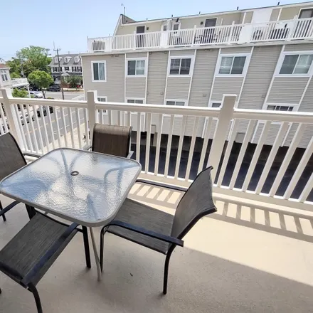 Image 9 - 715 Plymouth Place, Ocean City, NJ 08226, USA - Condo for sale