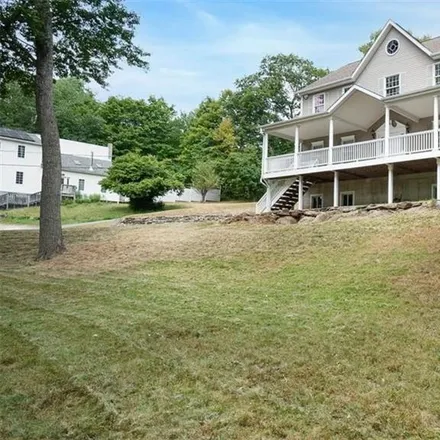 Buy this 3 bed house on 97 Lakeview Drive in Pawling, Dutchess County