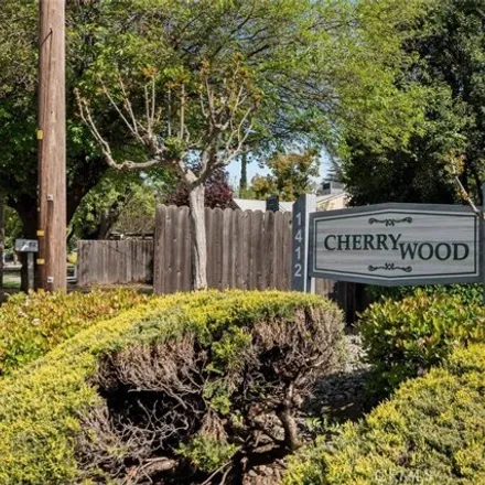 Buy this 2 bed condo on 1450 North Cherry Street in Chico, CA 95926