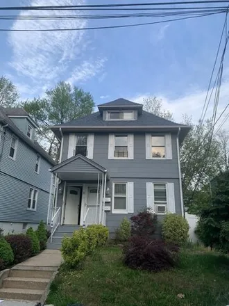 Rent this 3 bed house on 23 6th Street in West View, Ridgefield Park