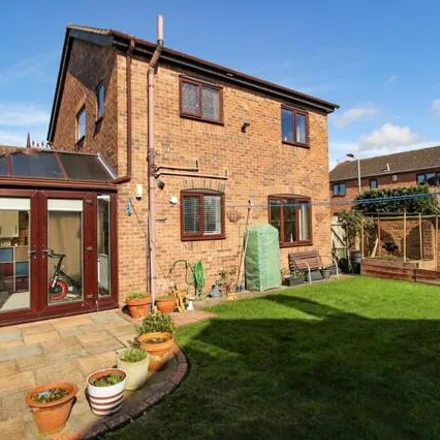 Image 3 - Low Ellers Farm, Thealby Gardens, Doncaster, DN4 7EG, United Kingdom - House for sale