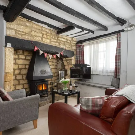 Rent this 2 bed house on Chipping Campden