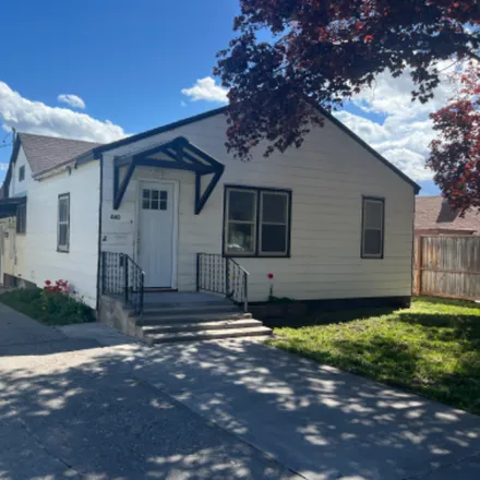 Rent this 3 bed house on 440 E 16th St