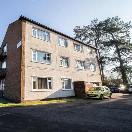 Rent this 2 bed apartment on The Nine Giants in Heol Llanishen Fach, Cardiff