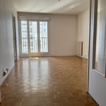 Image 4 - 9 Square de Monsoreau, 75020 Paris, France - Apartment for rent