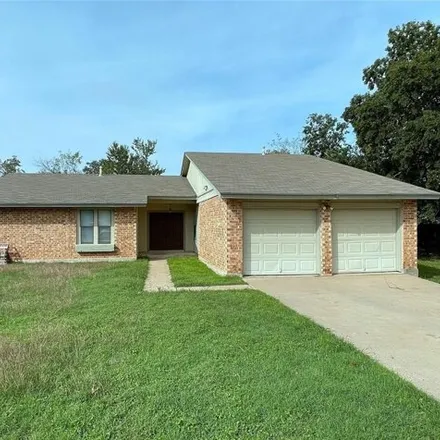 Rent this 3 bed house on 10808 Calcite Trail in Austin, TX 78750