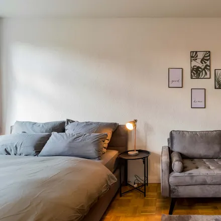 Rent this 2 bed apartment on Buchholzer Straße 5 in 10437 Berlin, Germany