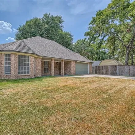 Buy this 3 bed house on 18351 Shadow Grove Lane in Harris County, TX 77532