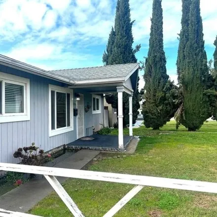 Rent this 3 bed house on 1016 Sespe Avenue in Fillmore, CA 93015