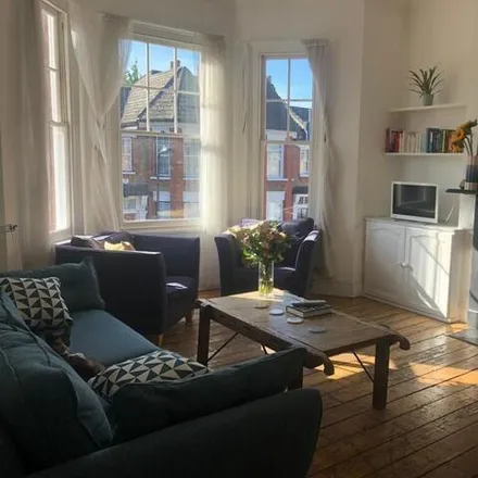 Rent this 3 bed room on Chardmore Road in Upper Clapton, London