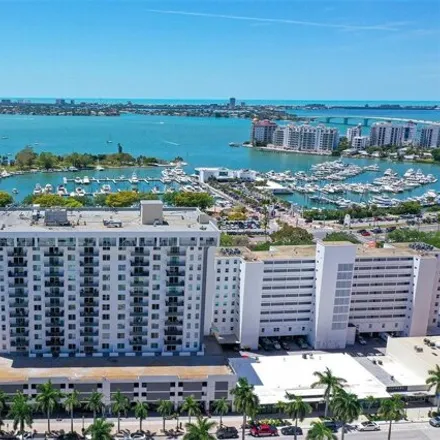 Buy this 1 bed condo on Dolphin Towers in 101 South Gulfstream Avenue, Sarasota